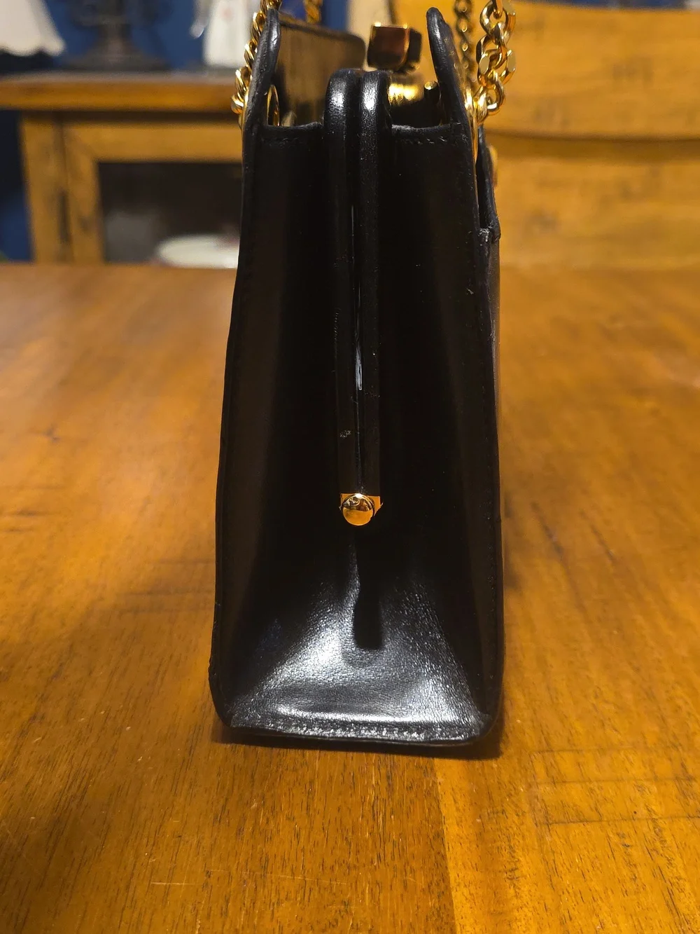 Bally Vintage Black Leather Chain Shoulder Bag - Picture 4 of 16